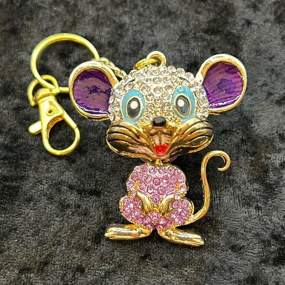 Betsey Johnson Rhinestone Mouse 🐭 Pendant - Picture 3 of 5